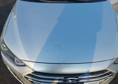 2017 Hyundai Elantra Se z USA, uszkodzony, nr VIN 5NPD84LFXHH142033